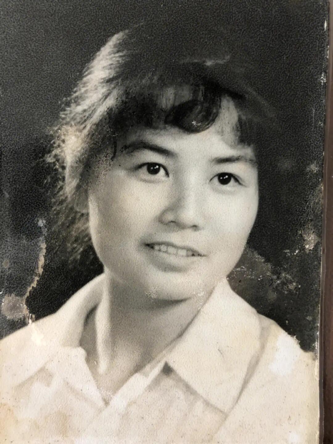 Cover of the original post: AI Restores Old Photos