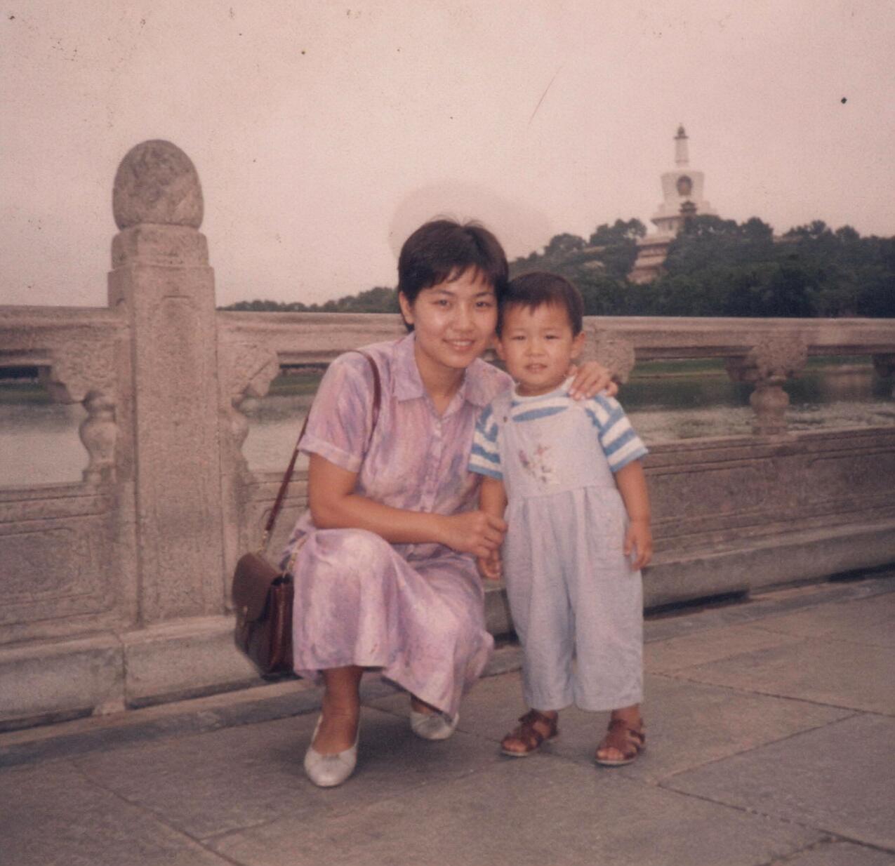 Cover of the original post: Old photos generated with gpt-image-2, h